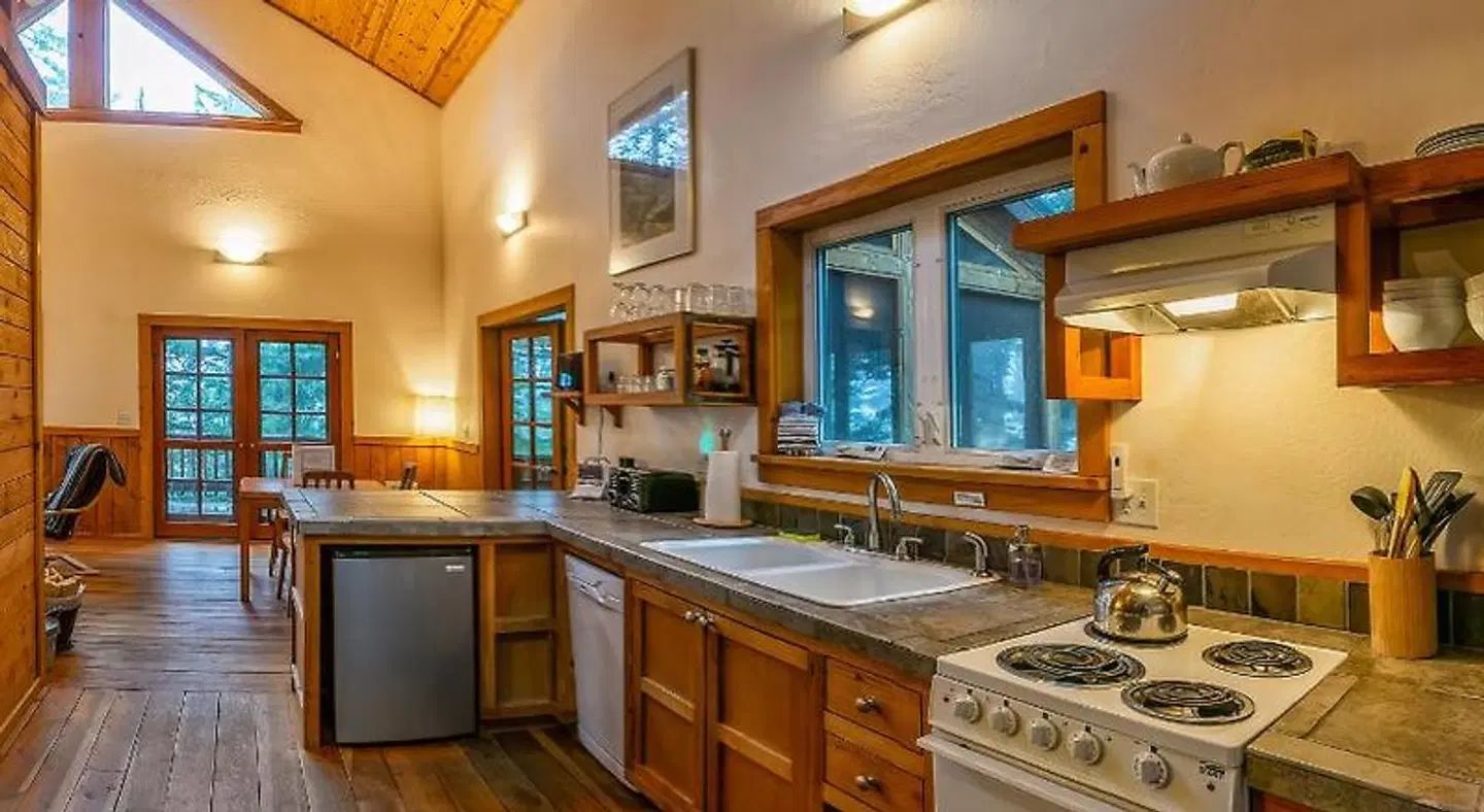 Green Springs Inn & Cabins LOUNGE_LOBBY