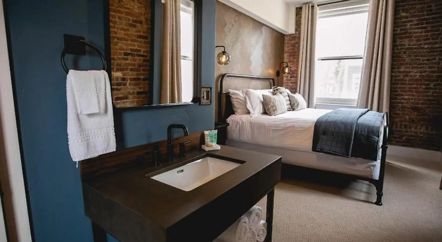 Jacksonville Inn ROOM_EXAMPLE