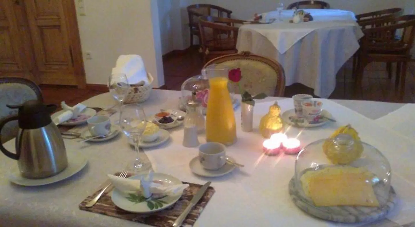 Residenz Villa Kult Restaurant