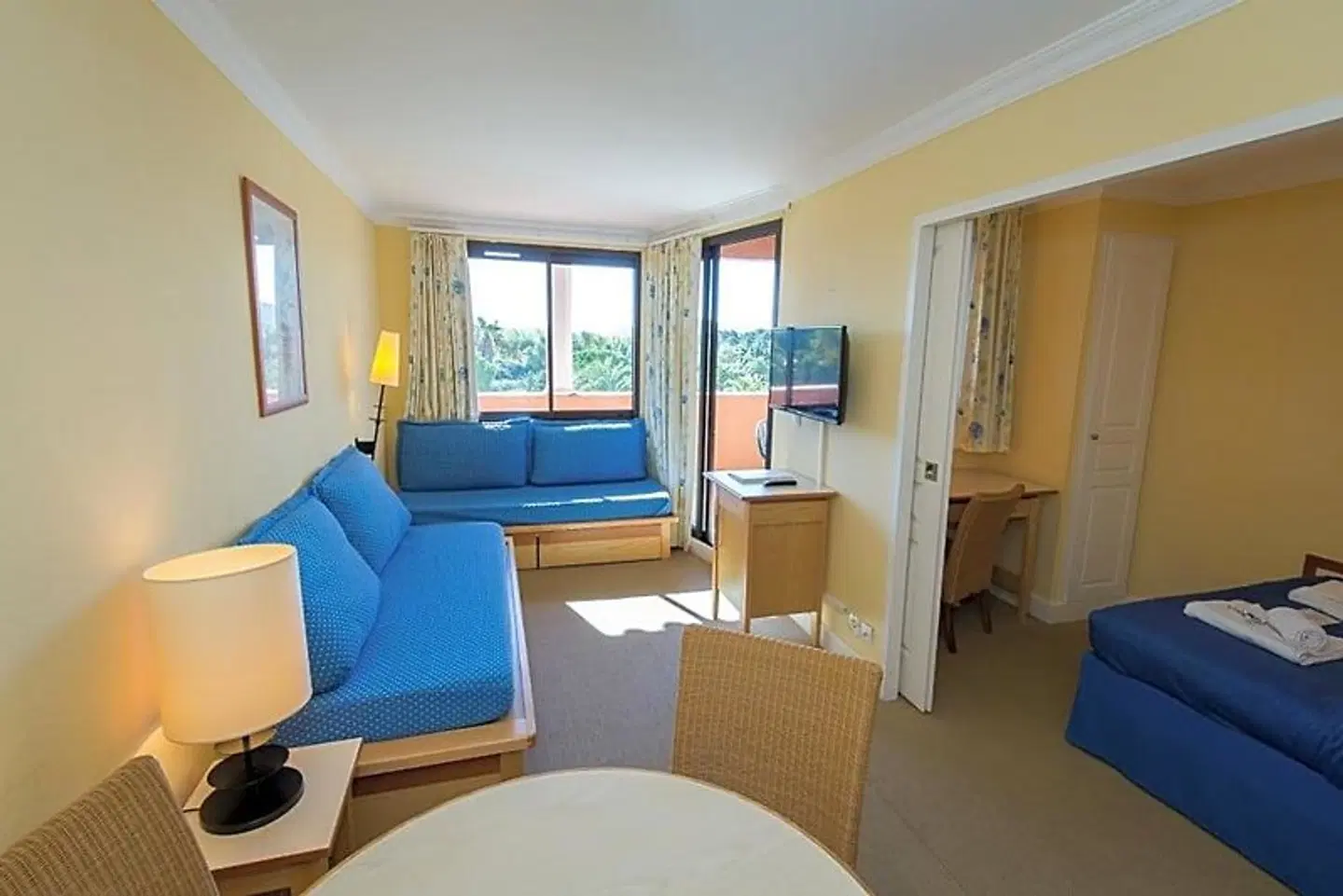 SOWELL Family Port Grimaud ROOM_EXAMPLE