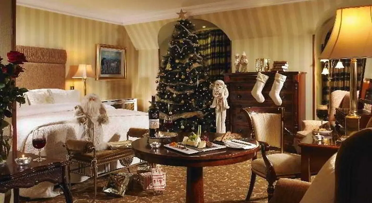 Hayfield Manor Restaurant