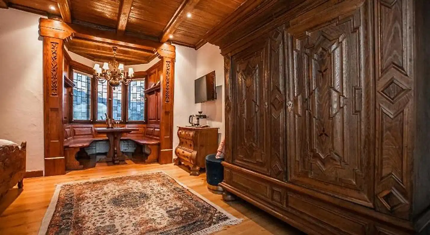 Burg Gutenfels Lobby