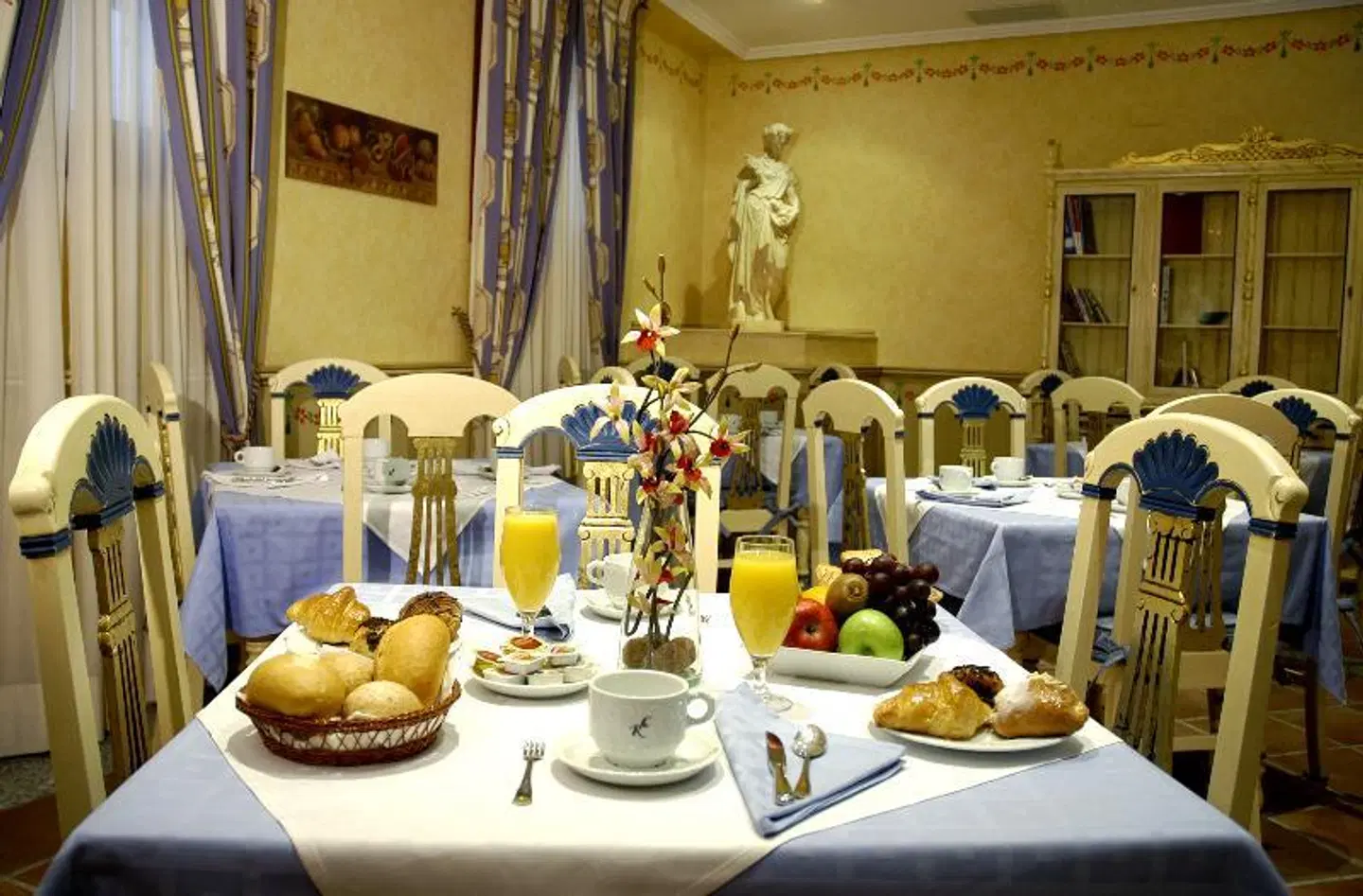 Casona de la Reyna Restaurant