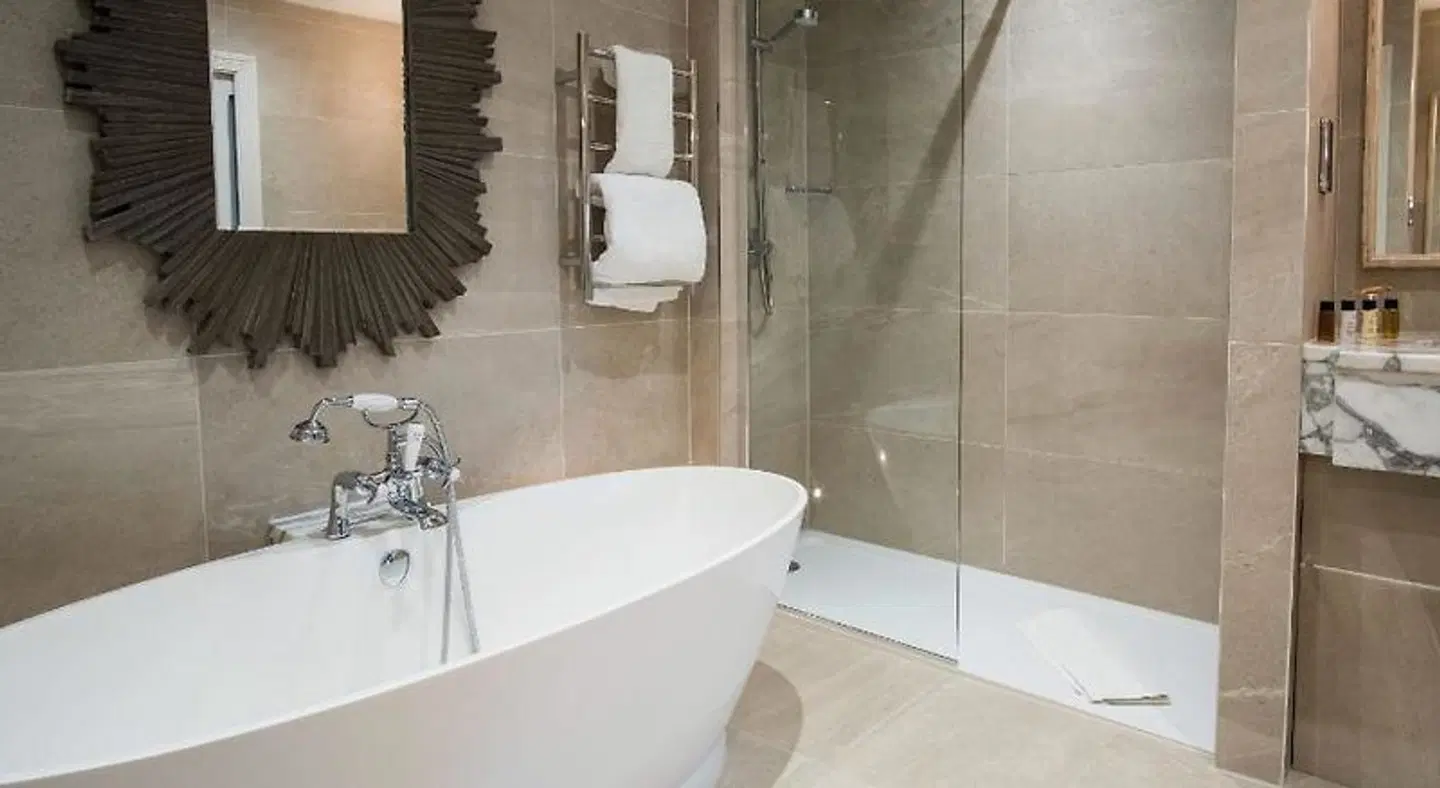 The Beverley Arms Hotel Badezimmer