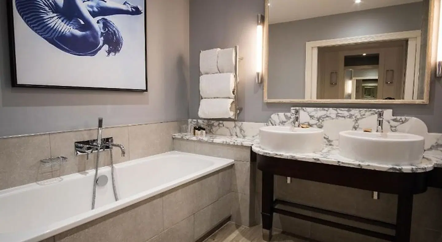 The Beverley Arms Hotel Badezimmer