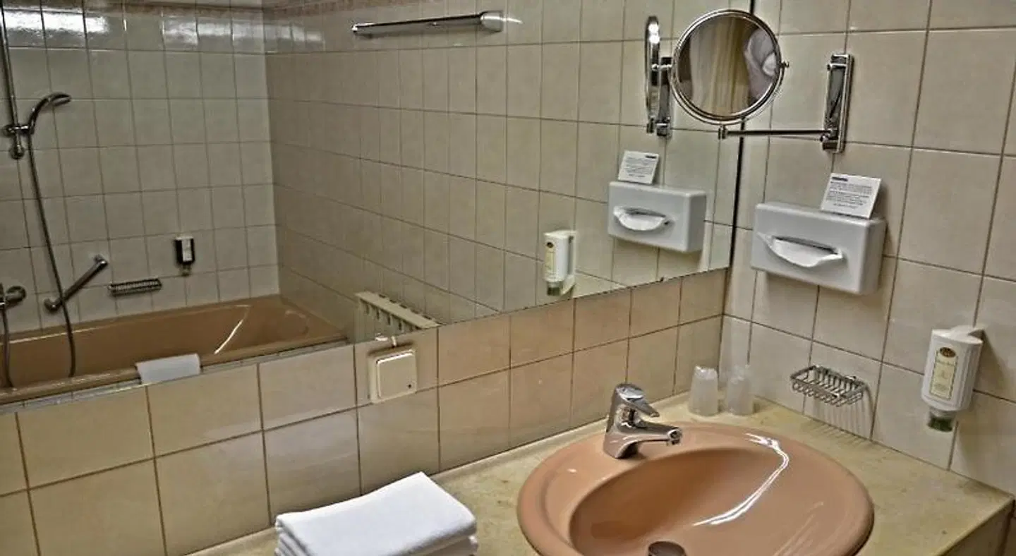 Tauernhof Badezimmer