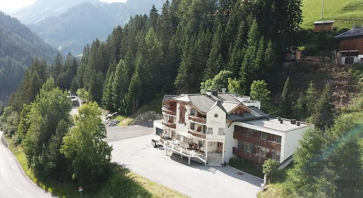 Hotel Landhaus Paradies EXTERIOR