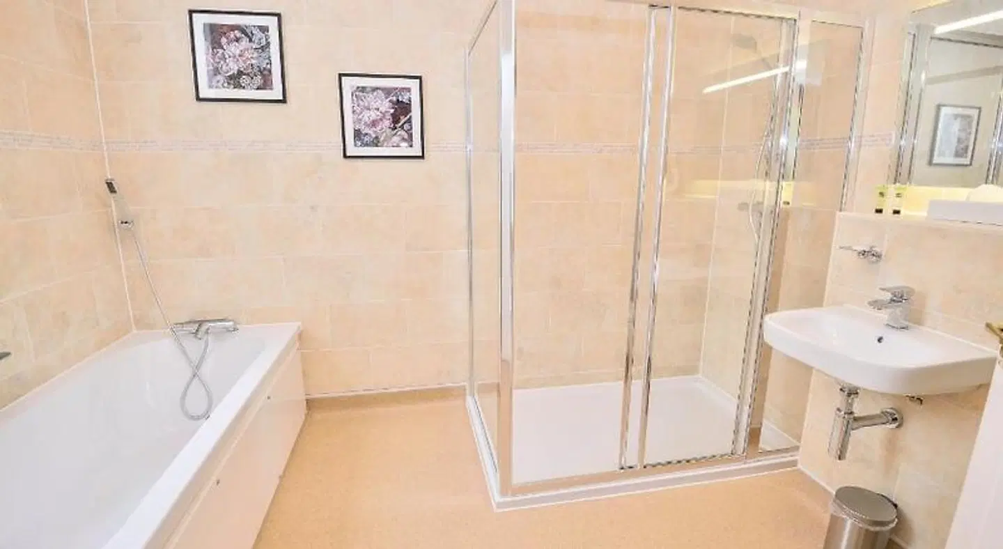 The Coach and Horses LOUNGE_LOBBY