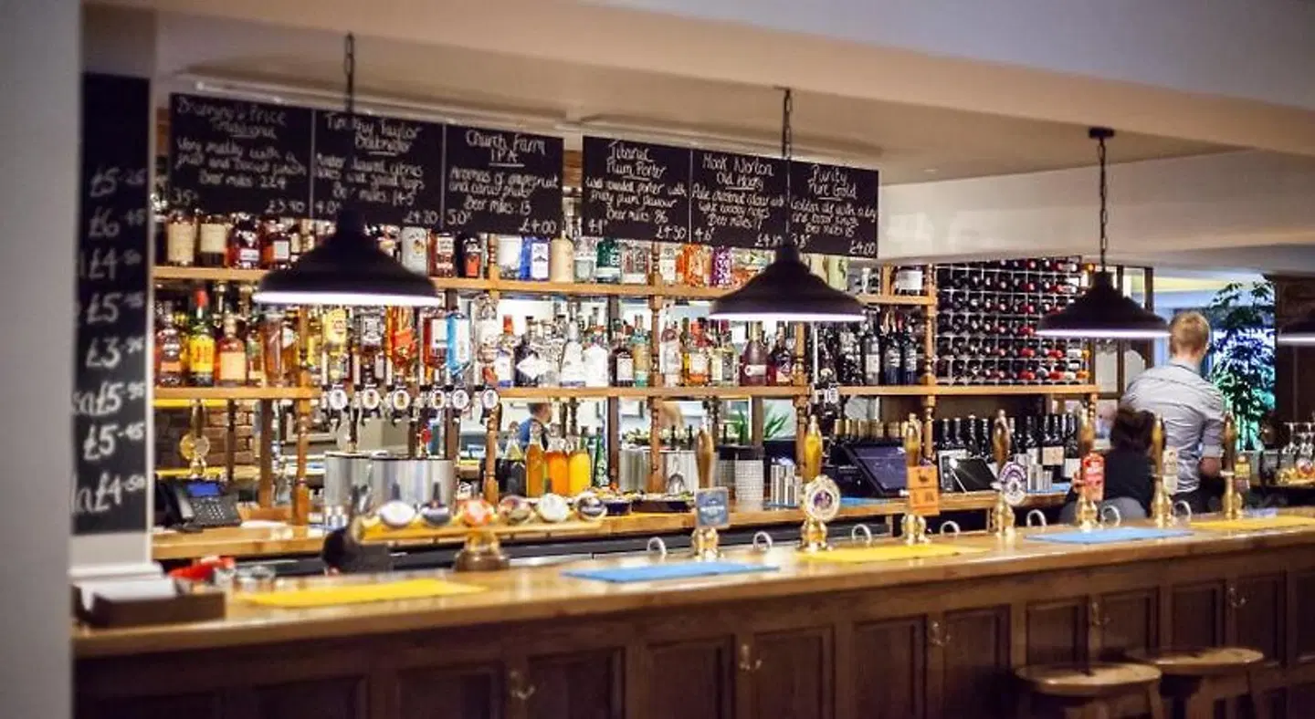 The Bell, Alderminster Bar