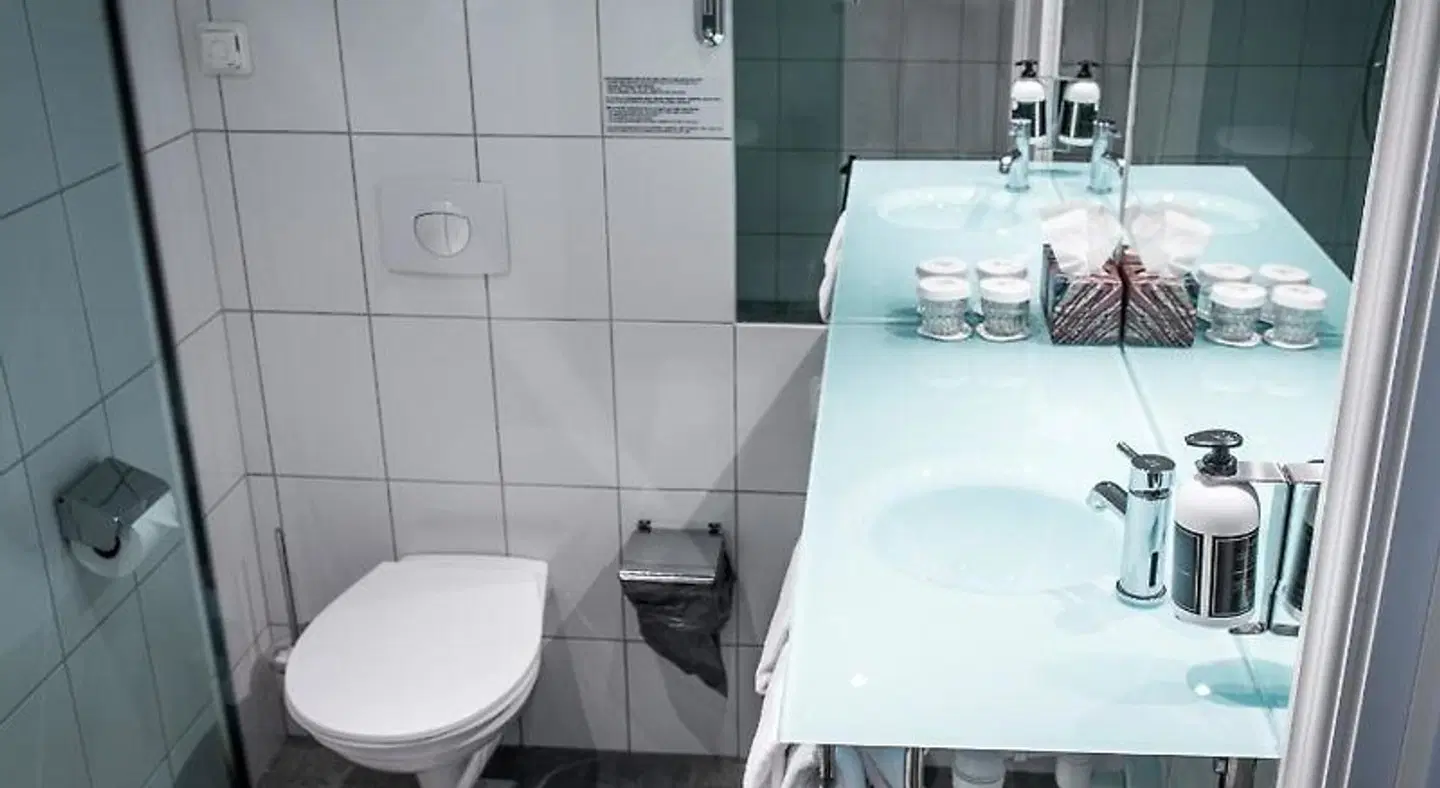 Varbergs Stadshotell & Asia Spa Badezimmer