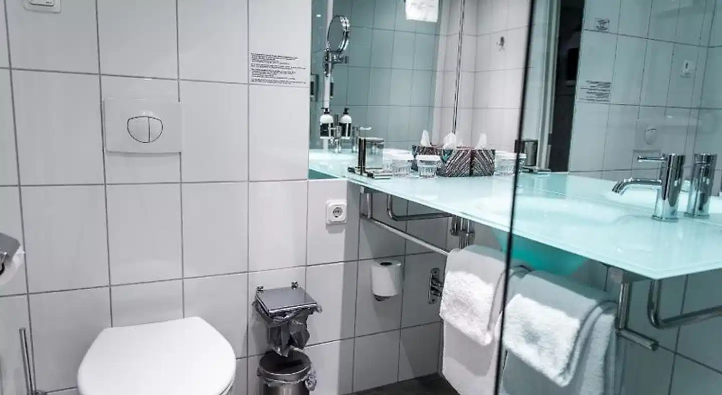 Varbergs Stadshotell & Asia Spa Badezimmer