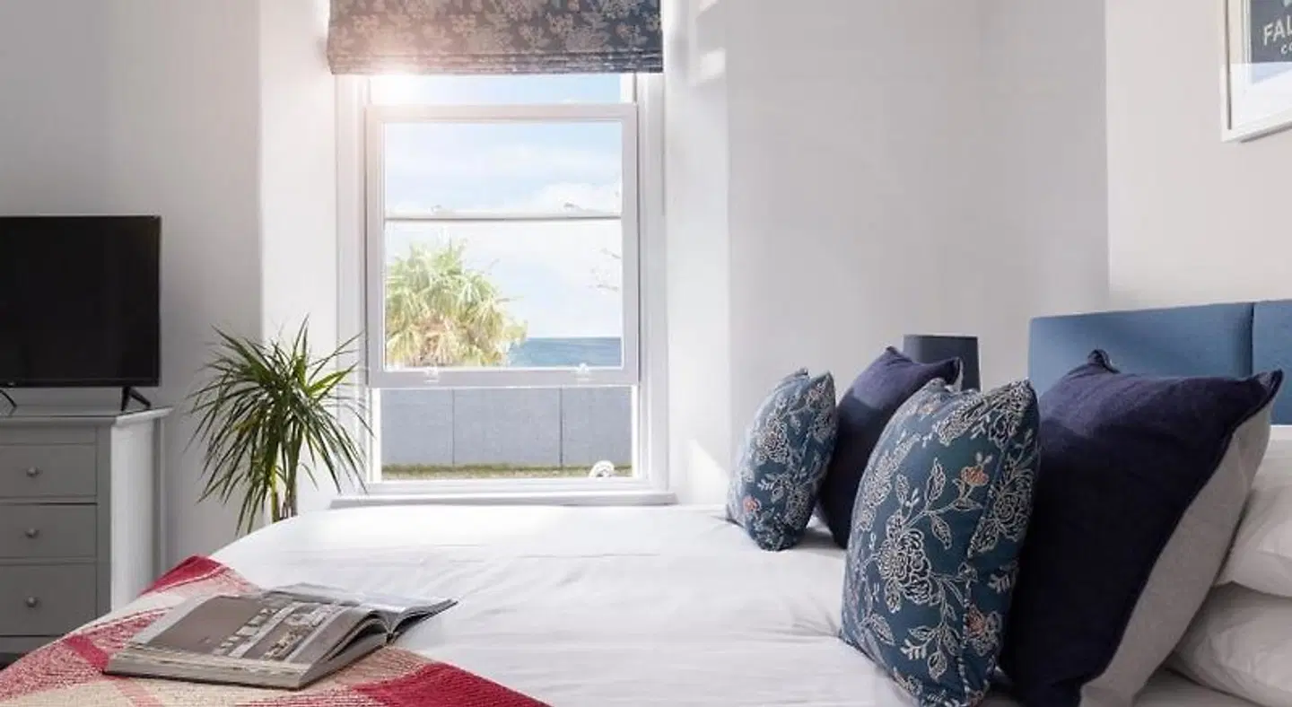 Gyllyngvase House ROOM_EXAMPLE