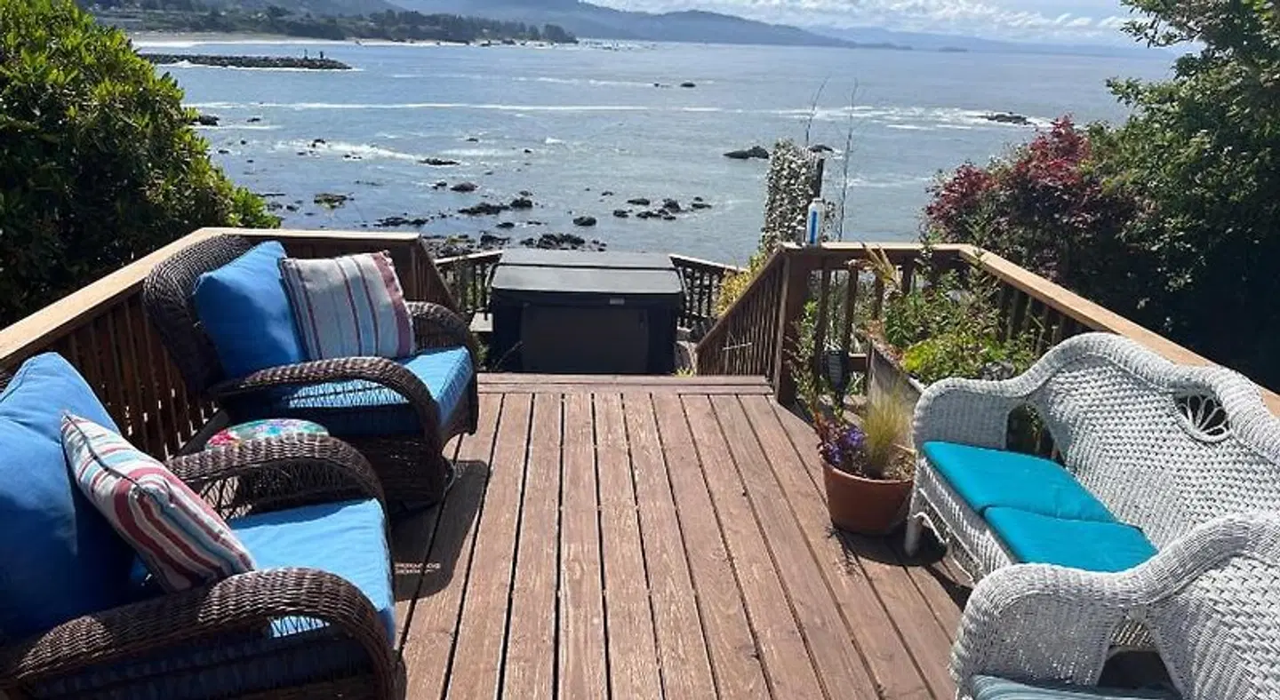 Mermaid's Muse Bed and Breakfast Terrasse