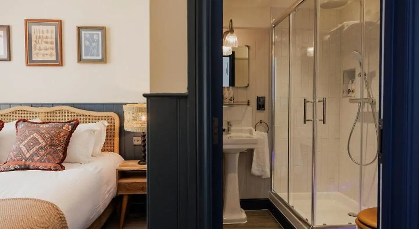 The George & Dragon ROOM_EXAMPLE