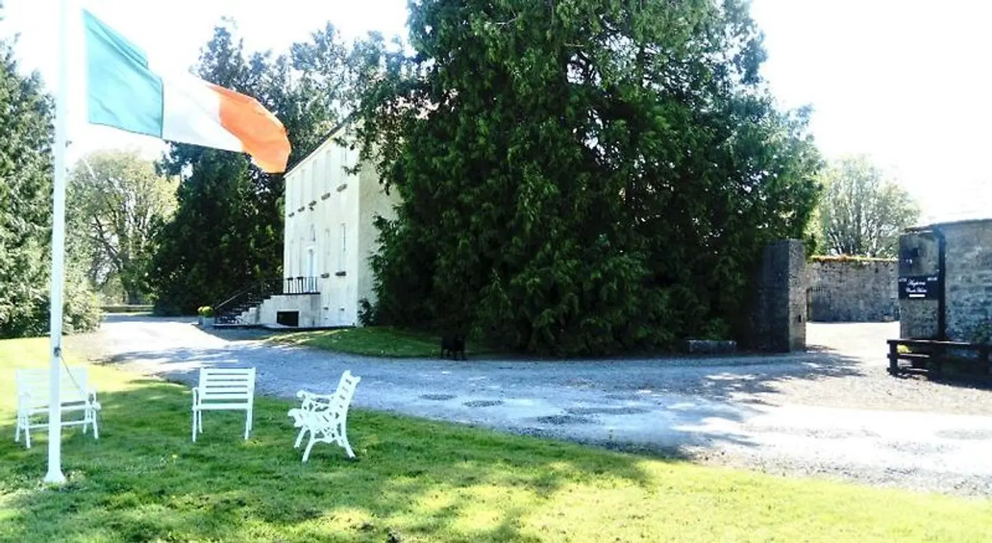 Augherea House OUTDOOR_POOL
