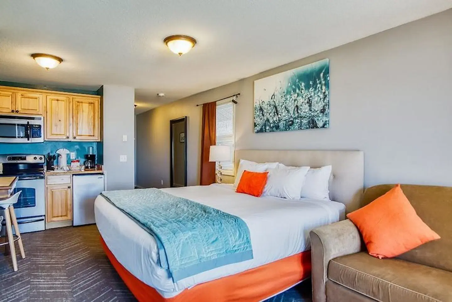 Inn at the Prom ROOM_EXAMPLE