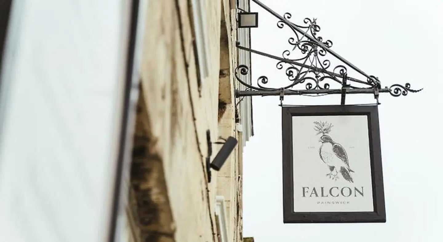 The Falcon Inn MODEL_IMPRESSION
