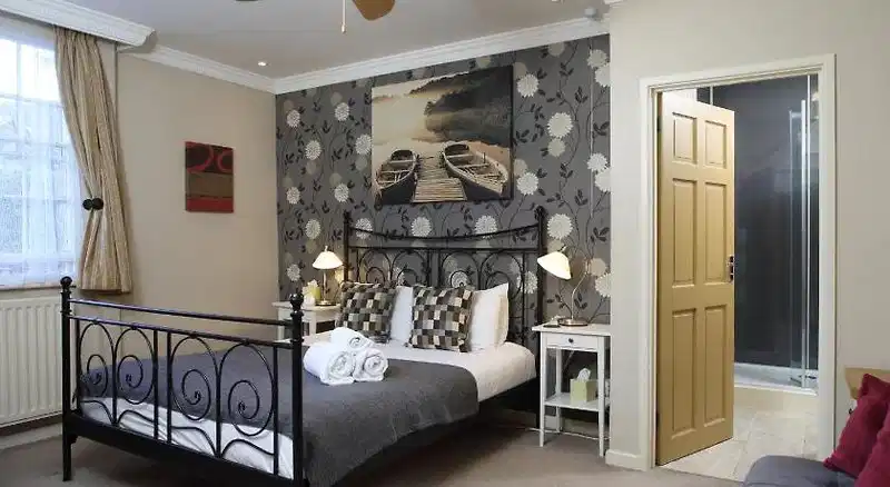 Eight Bells Inn – Hotelfoto