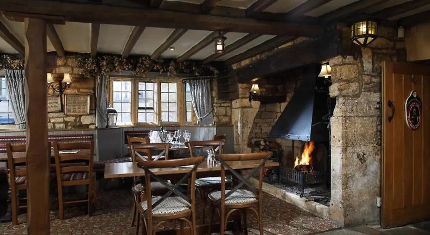 Eight Bells Inn Restaurant