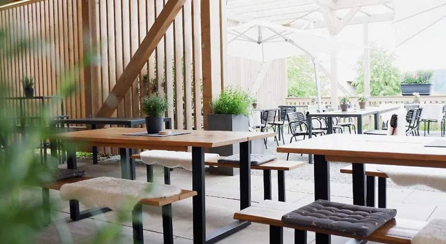 Romantik Hotel Hirschen Terrasse