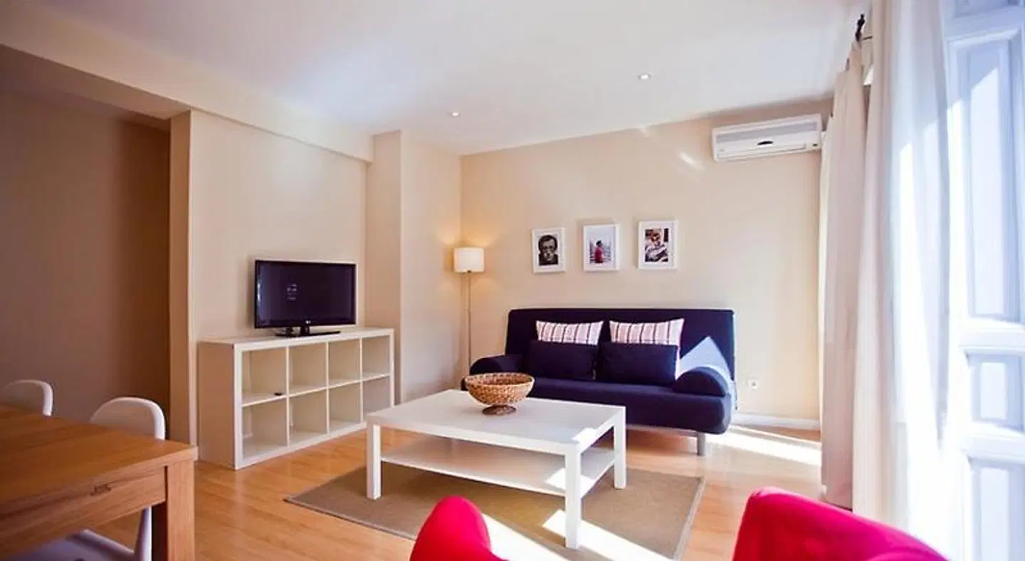 Madrid Central Suites ROOM_EXAMPLE
