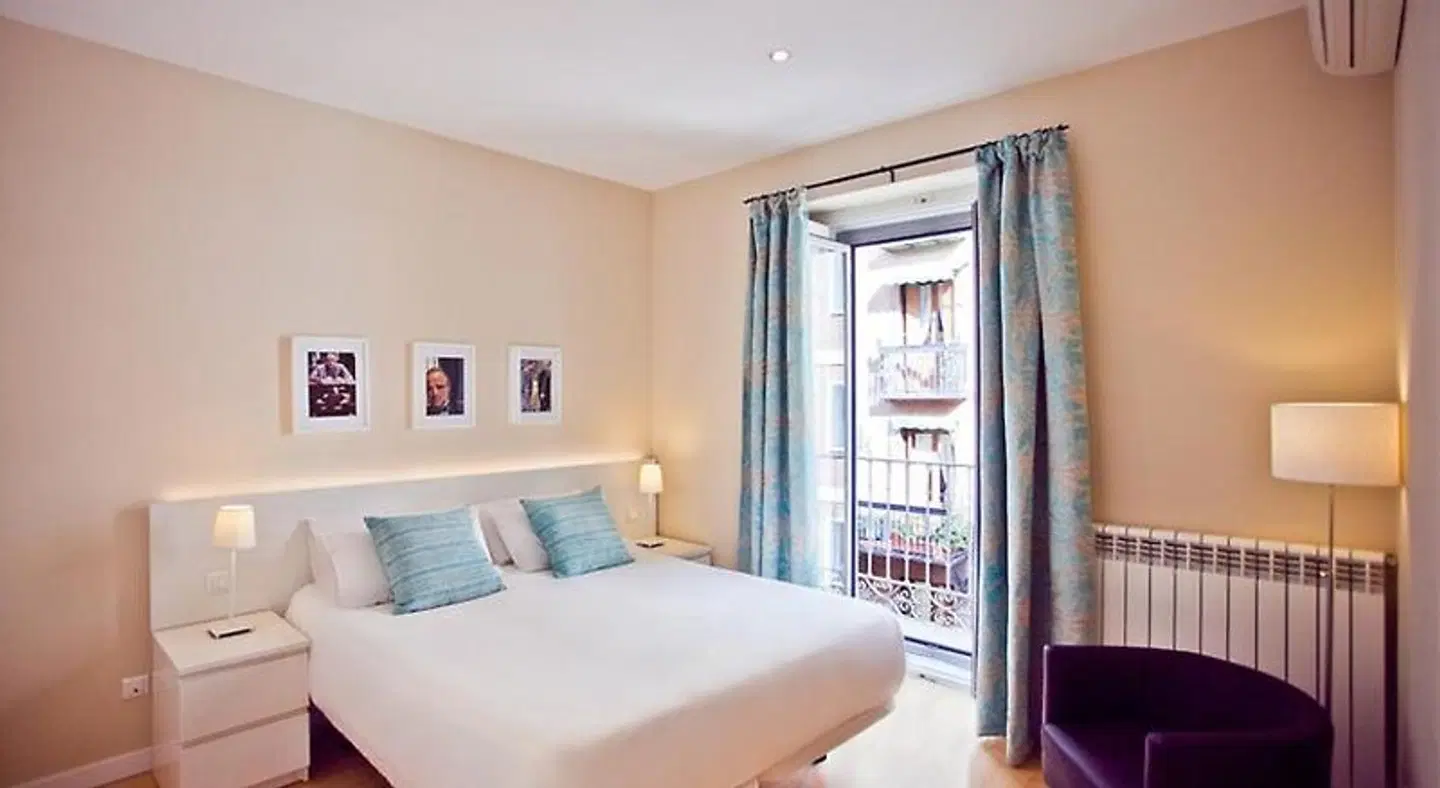 Madrid Central Suites ROOM_EXAMPLE