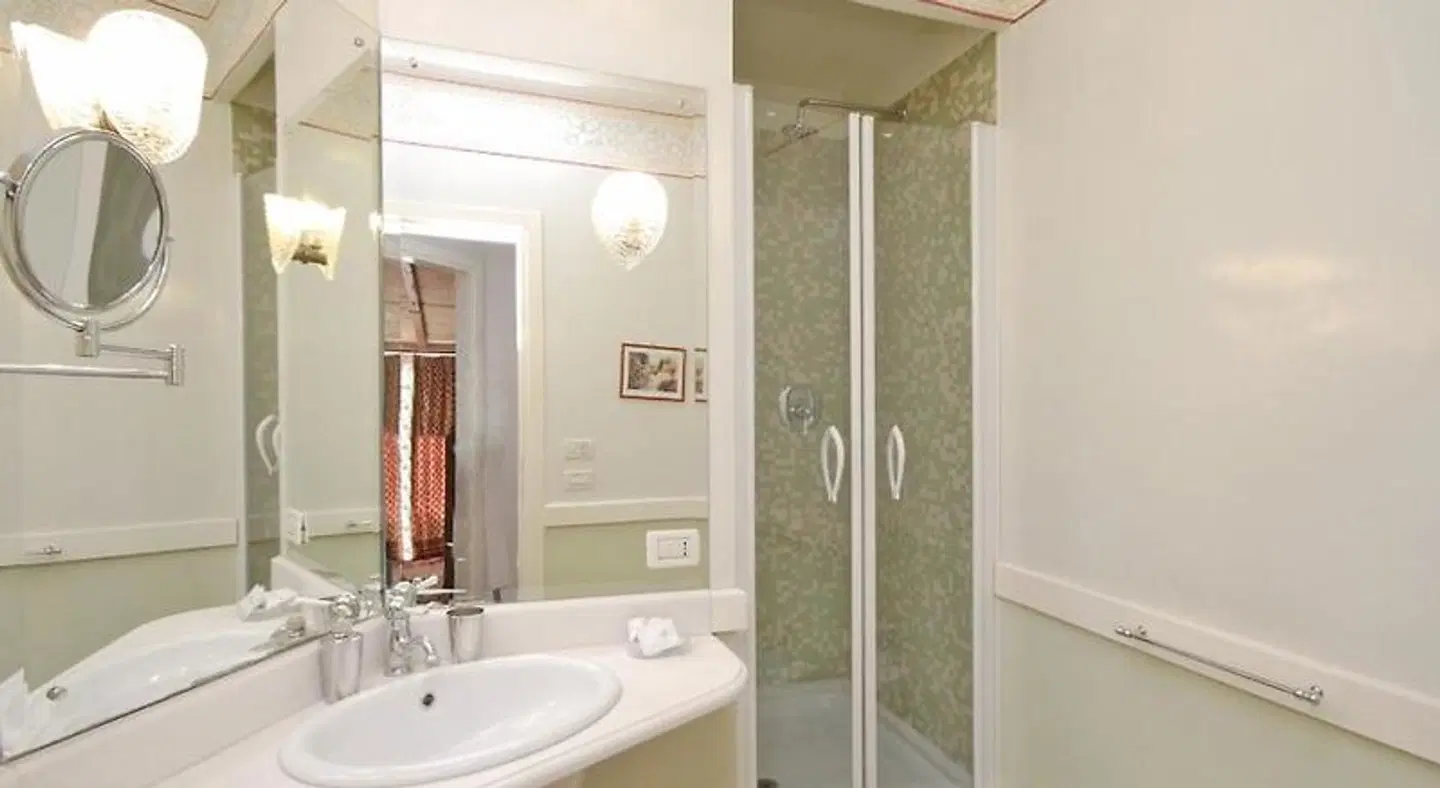 Frattina Guesthouse - My Extra Home Badezimmer