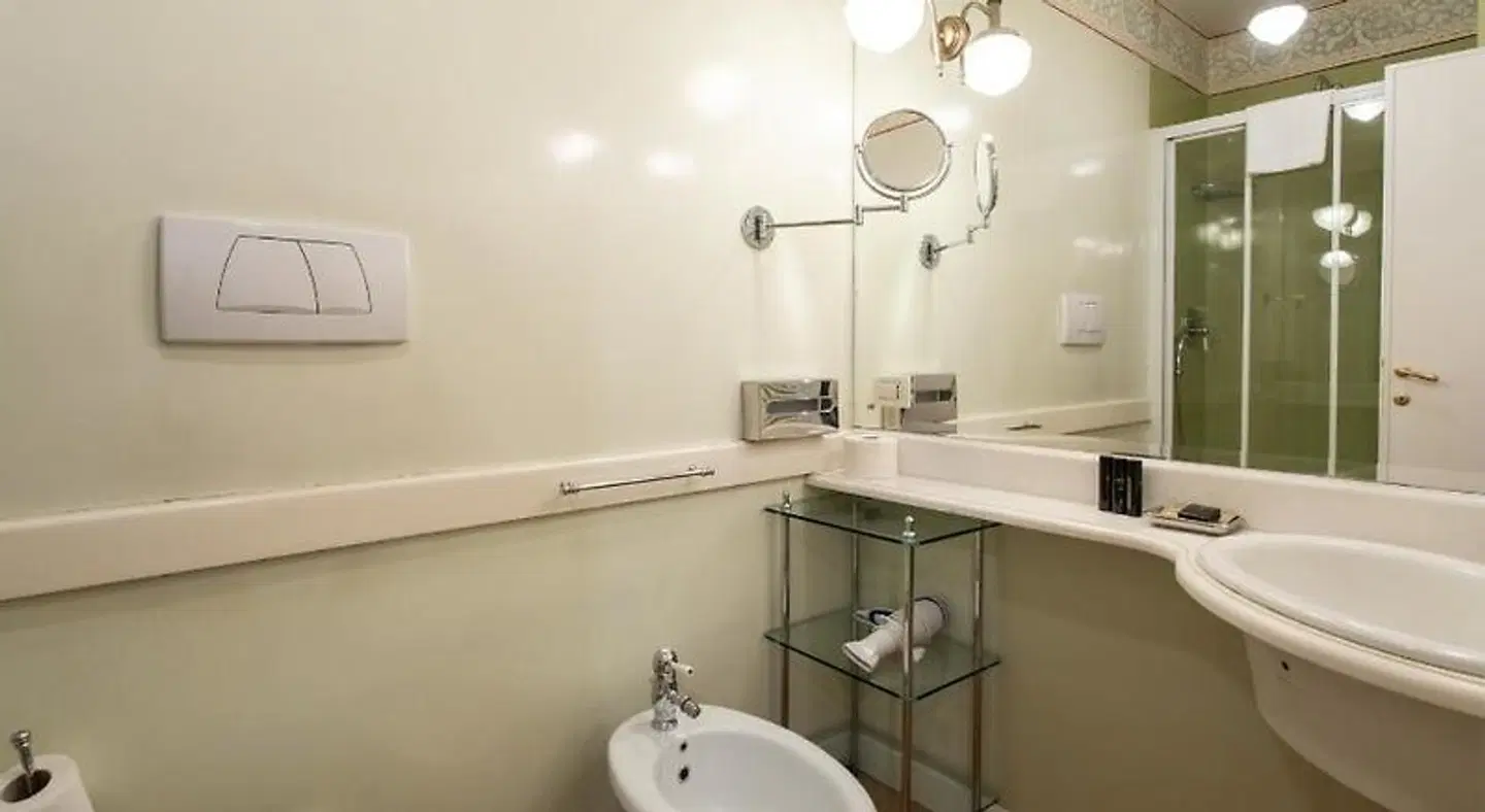 Frattina Guesthouse - My Extra Home Badezimmer