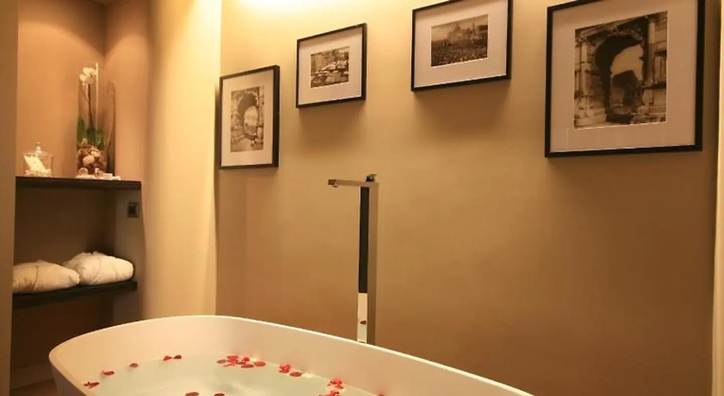Campo Marzio Luxury Suites Badezimmer