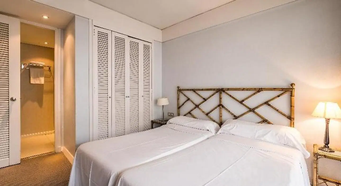 Eurobuilding 2 ROOM_EXAMPLE