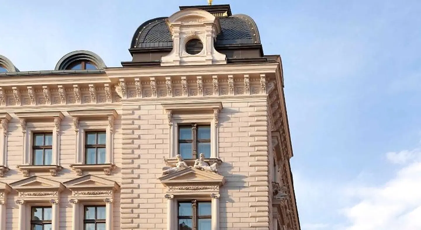Four Seasons Hotel Prague EXTERIOR