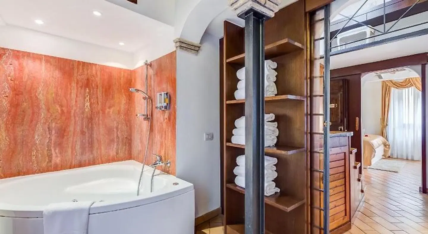 BDB Luxury Rooms Navona Badezimmer