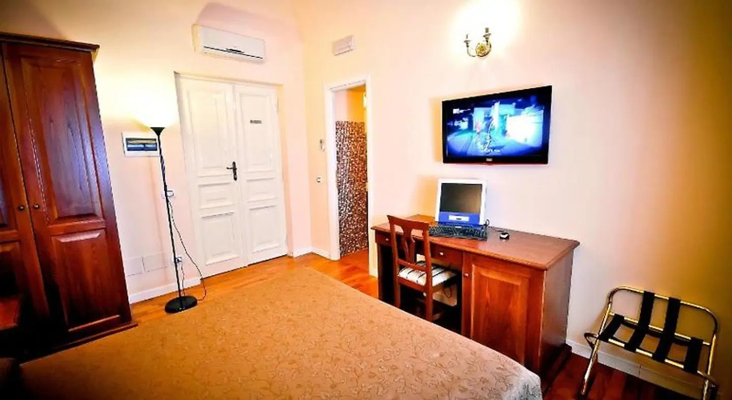 Relais Cavour ROOM_EXAMPLE