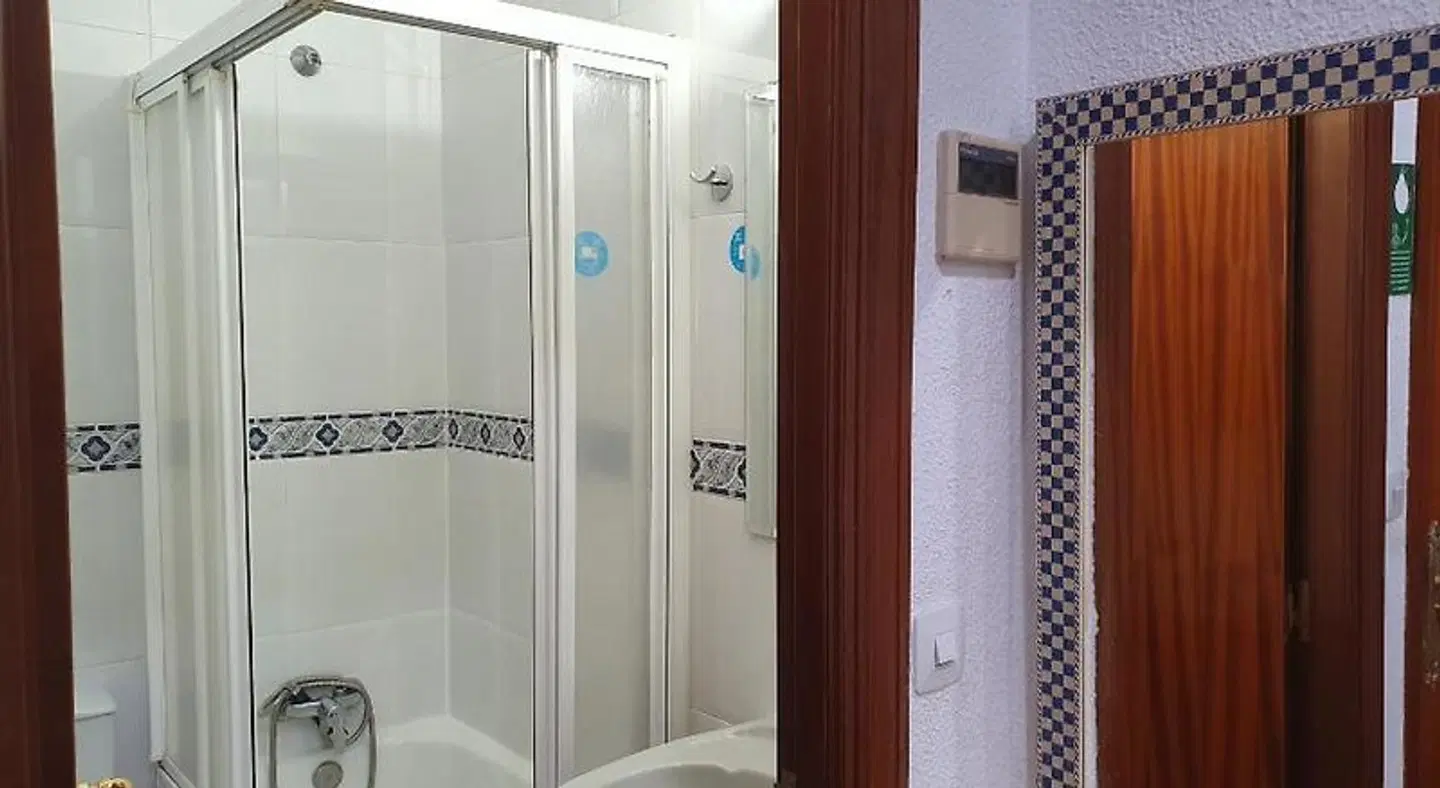 Hostal Zamorán Badezimmer
