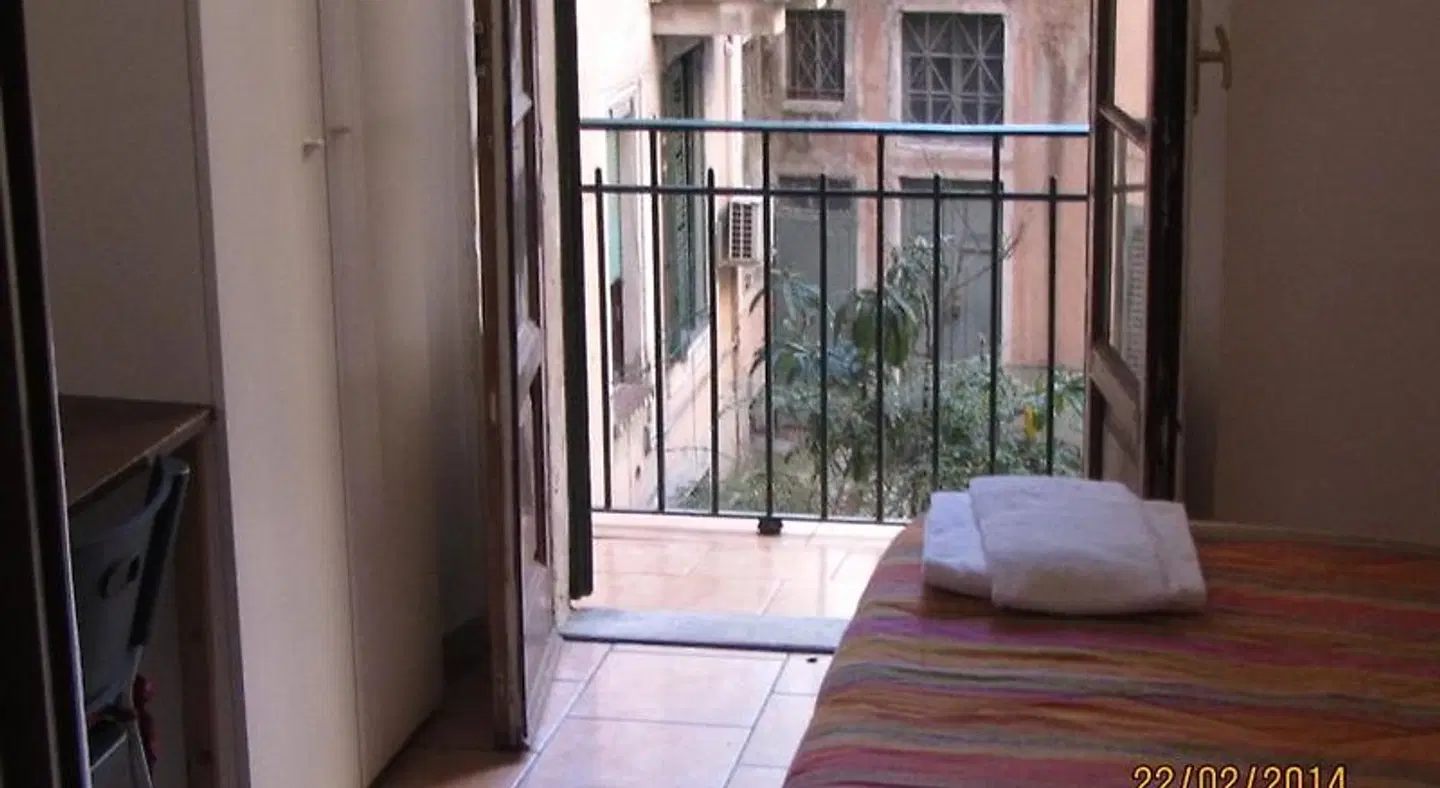 Gambara ROOM_EXAMPLE