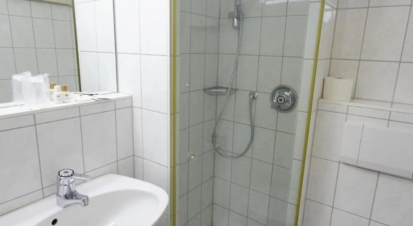Neuwirtshaus Badezimmer