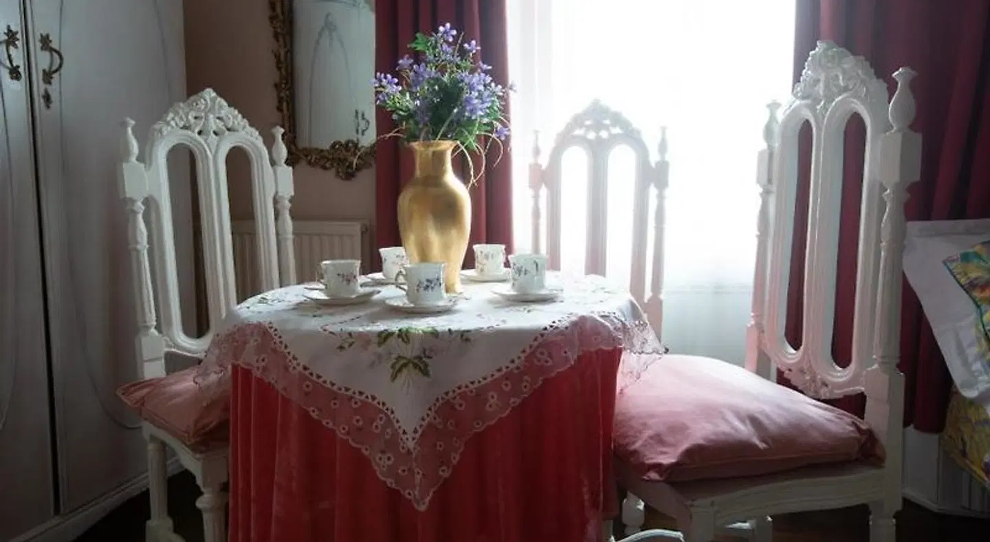 Dawson Place, Juliette's Bed and Breakfast ROOM_EXAMPLE
