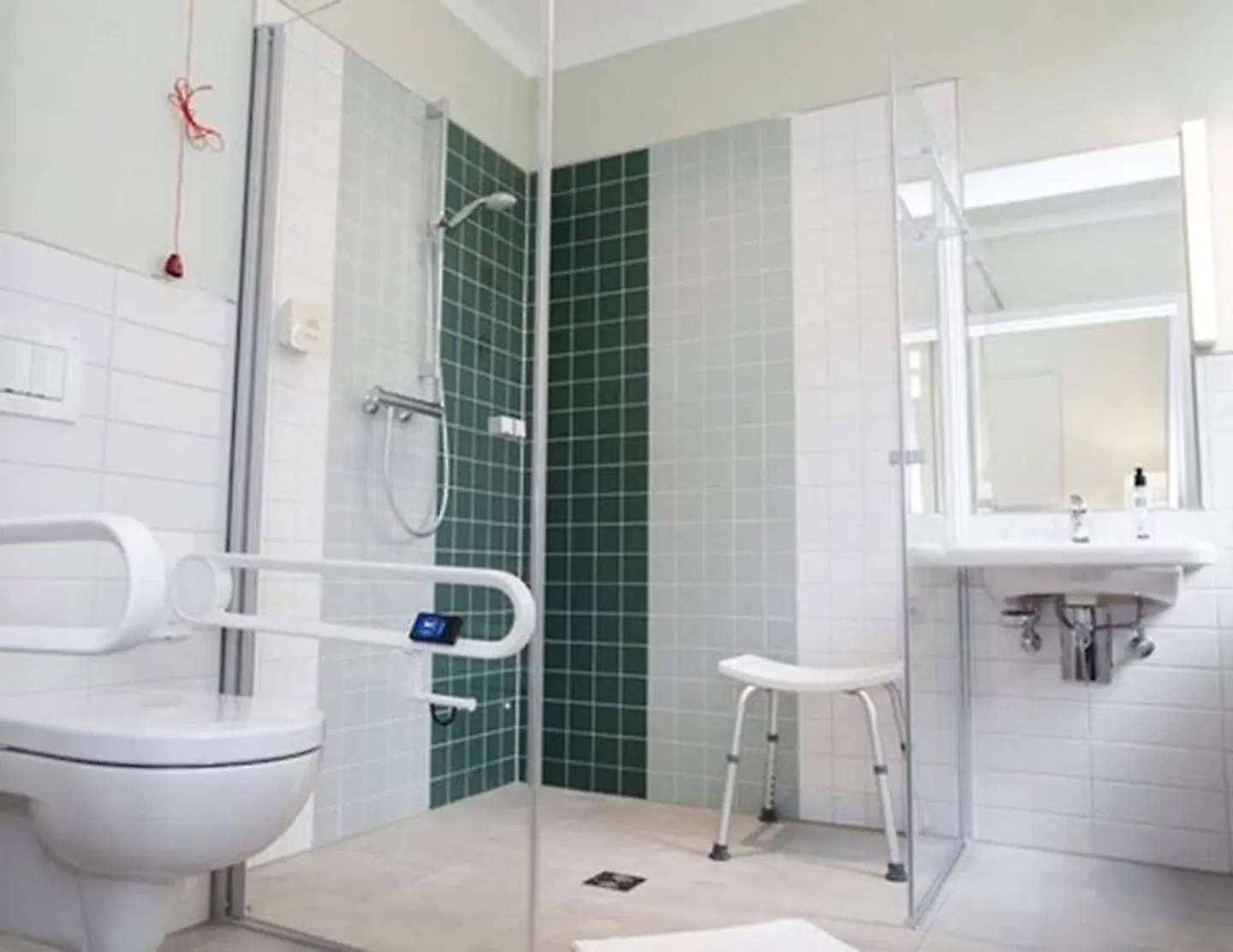 Philippus Inklusionshotel Leipzig Badezimmer