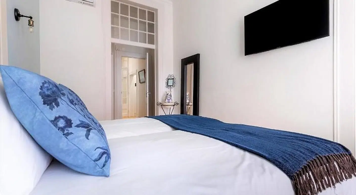 LeL Madalena GuestHouse ROOM_EXAMPLE