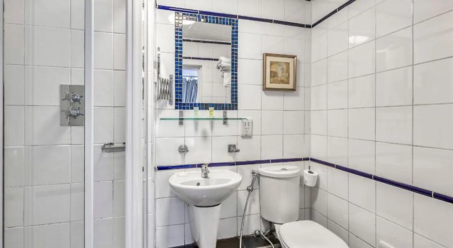 Opulence Central London Badezimmer