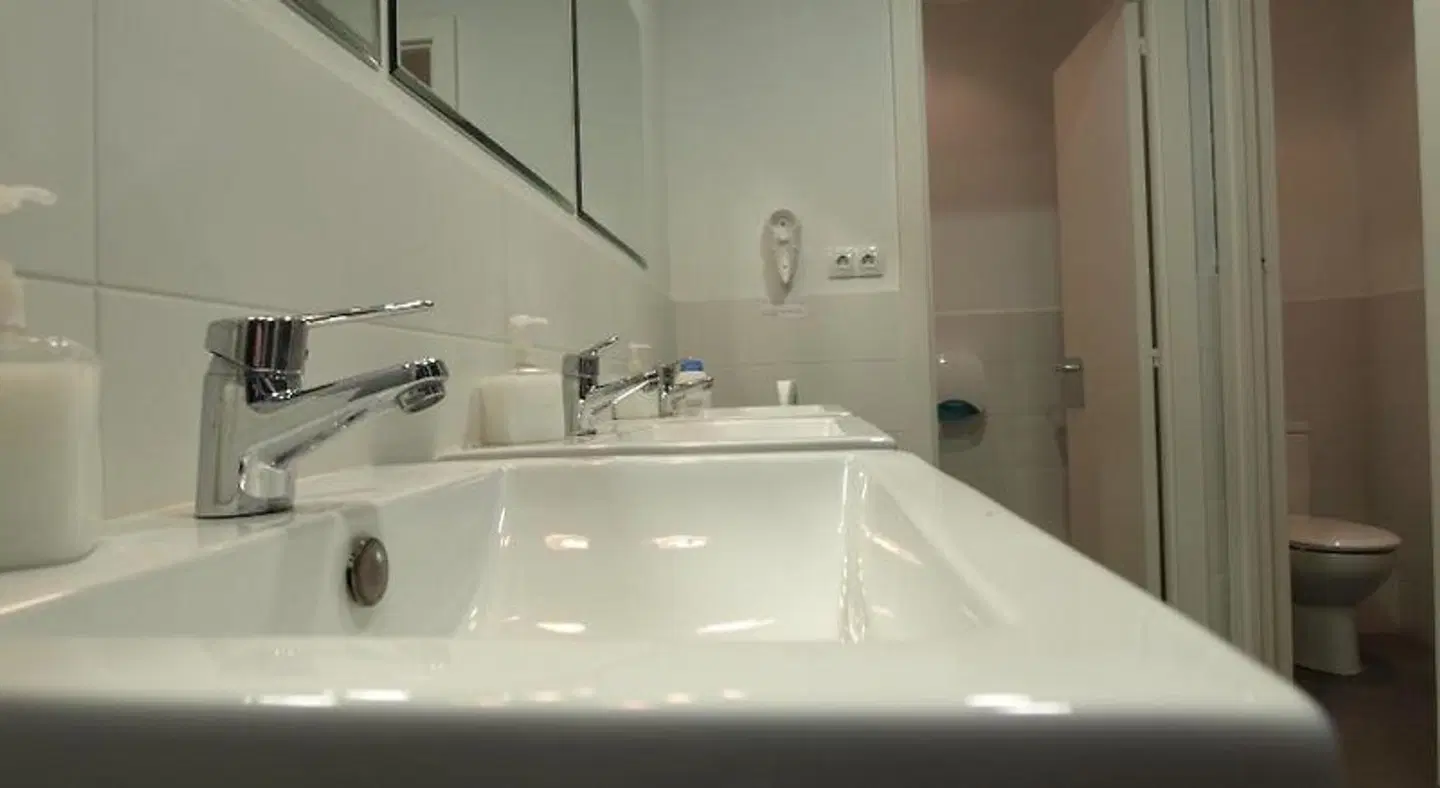 No Limit Barcelona Central Badezimmer