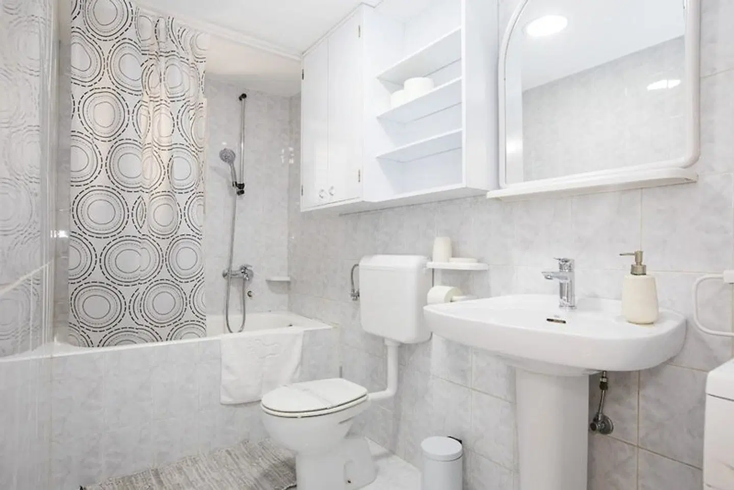 Madonna Guest House Badezimmer