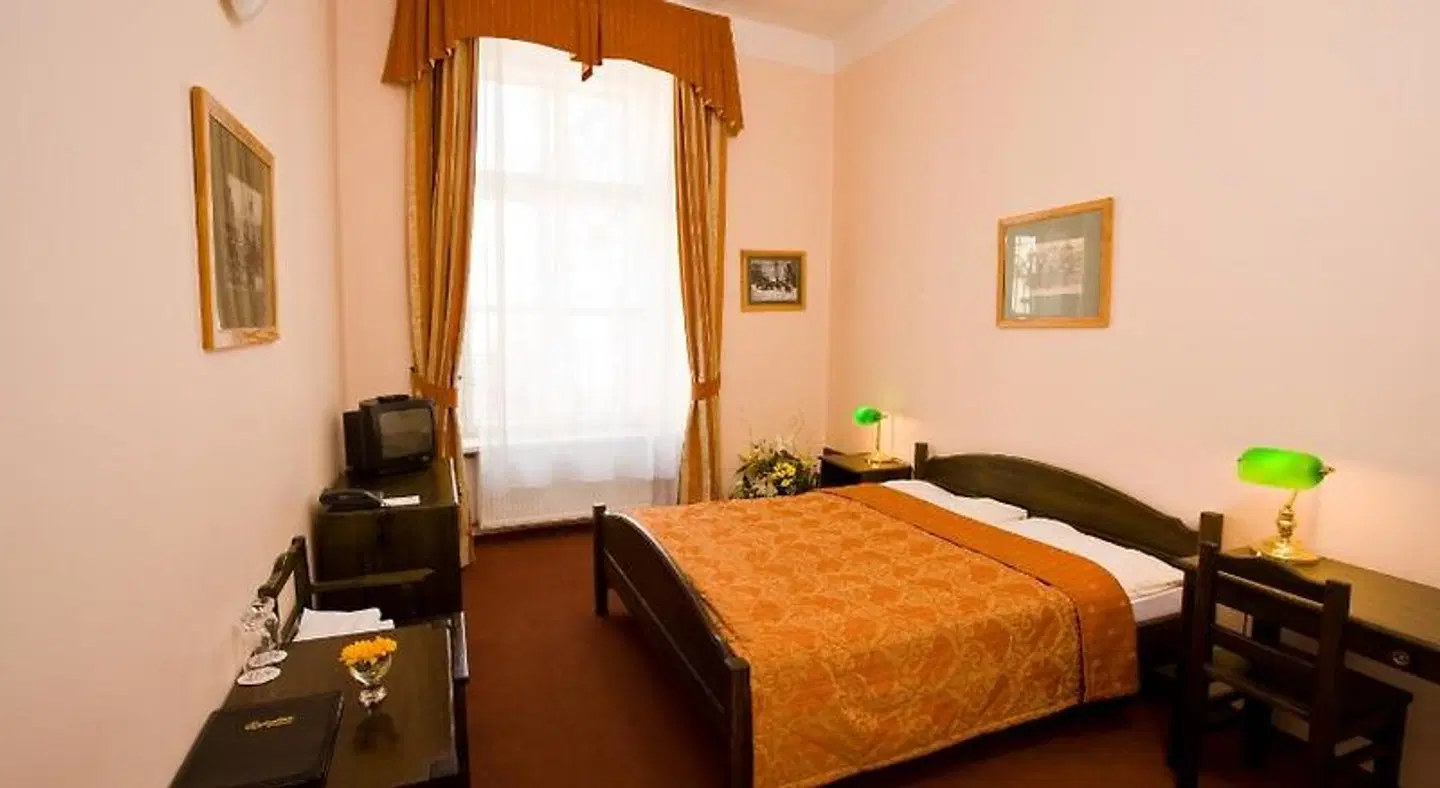 U Medvidku-Brewery Hotel ROOM_EXAMPLE