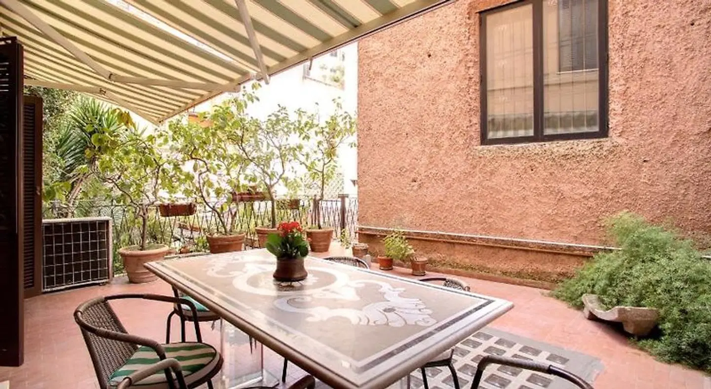 Navona Gallery & Garden Suites LOUNGE_LOBBY
