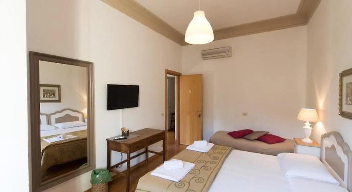 Tevere Home ROOM_EXAMPLE