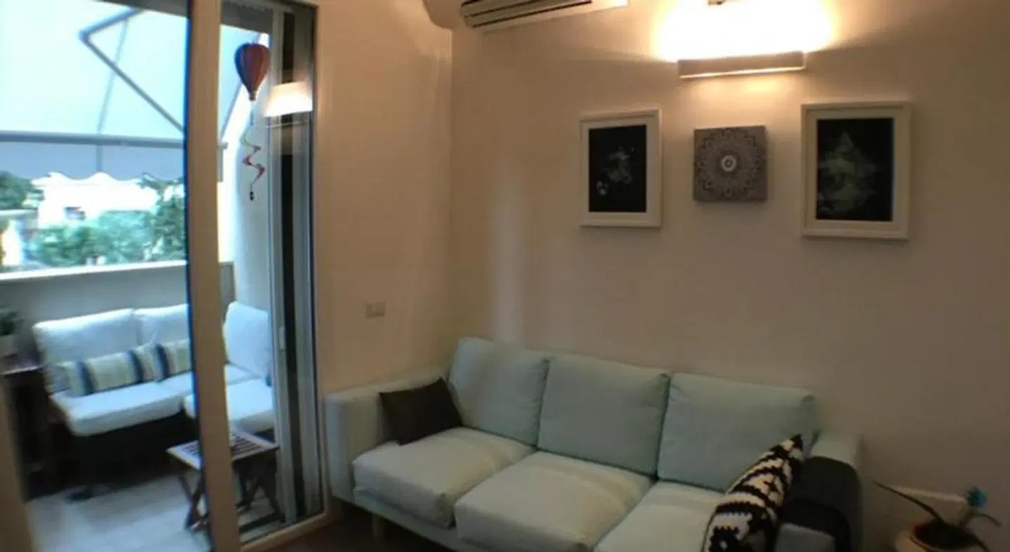 Celeste's House ROOM_EXAMPLE