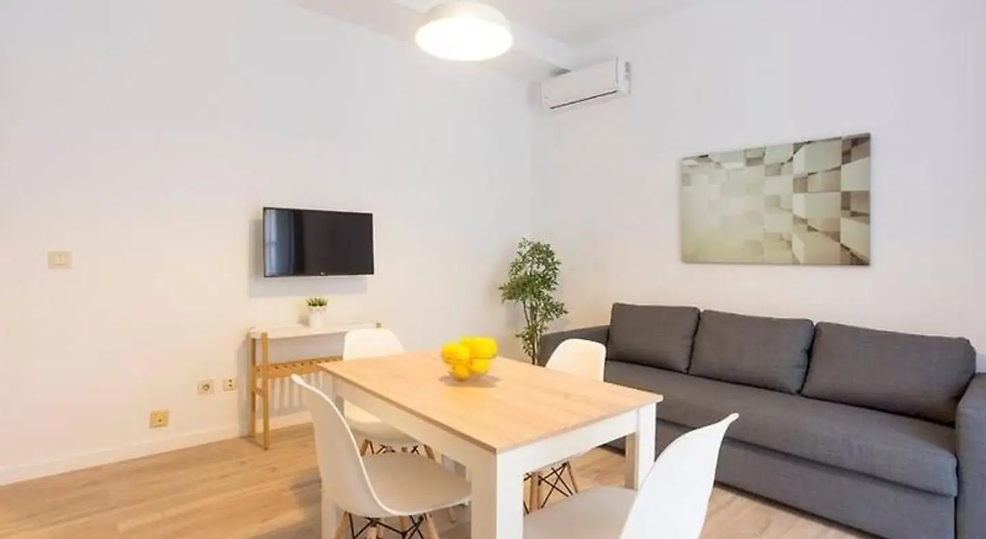 Cathedral Suite ROOM_EXAMPLE