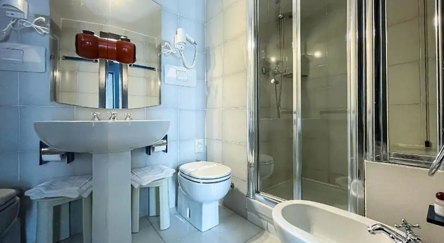 Ostello Bello Genova Badezimmer