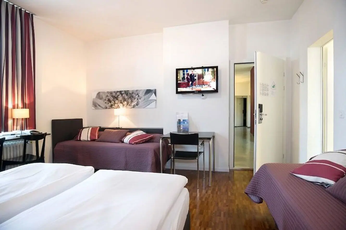 Hottingen ROOM_EXAMPLE