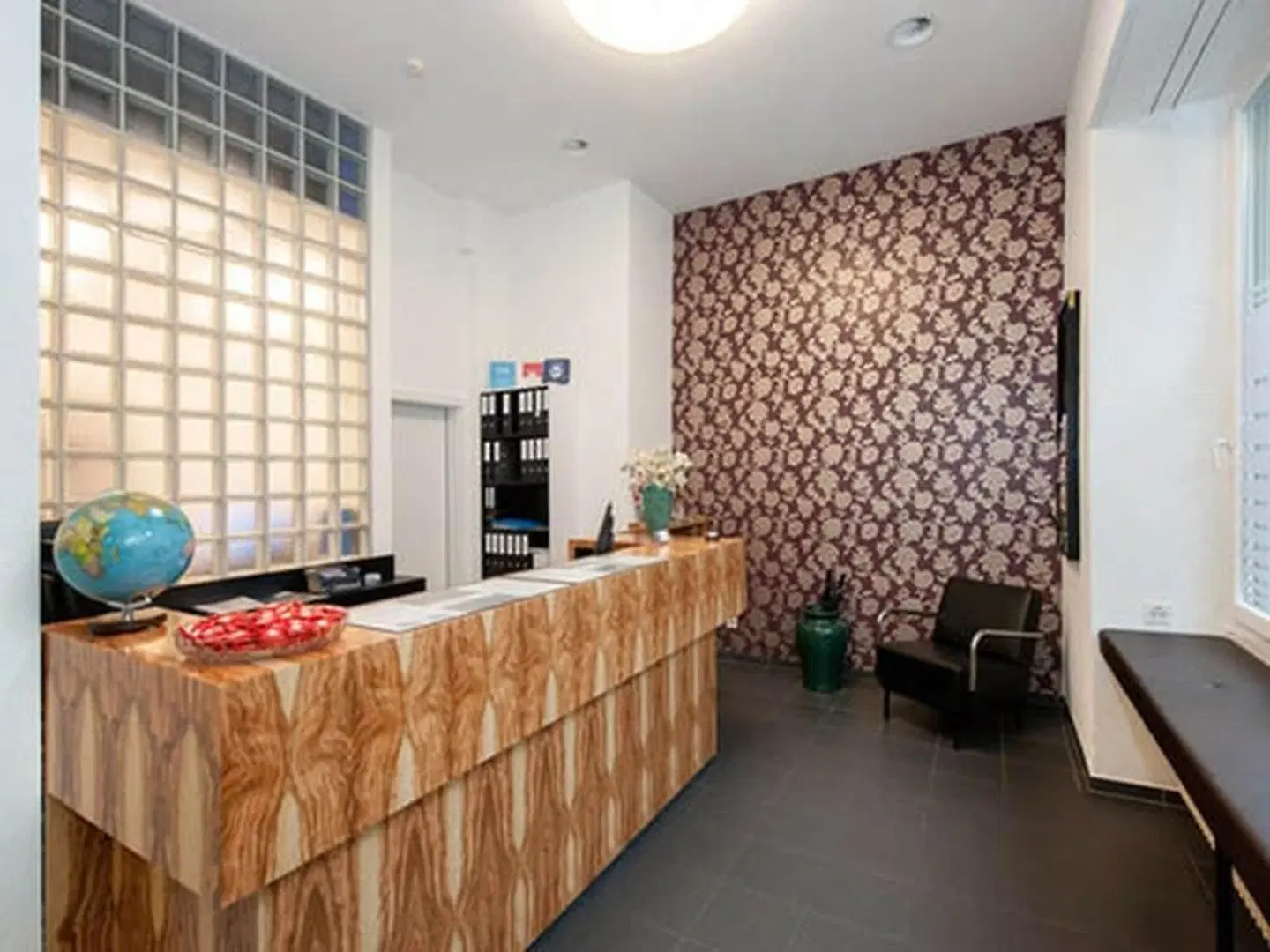 Hottingen ROOM_EXAMPLE
